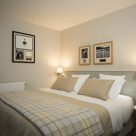 Hotel Grand Slam Le Vaudreuil