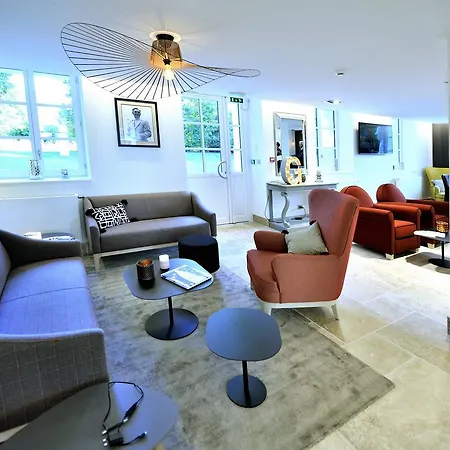 格兰德斯兰姆酒店