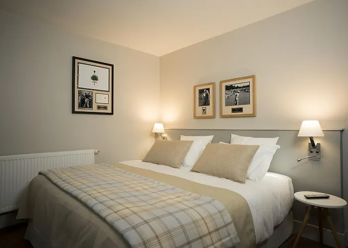 格兰德斯兰姆酒店 酒店